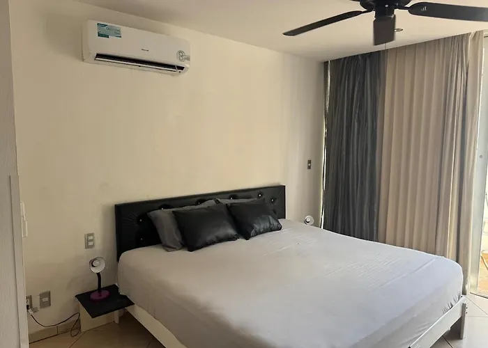 Calm Retreat Near Quinta Avenida & The Apartment Playa del Carmen